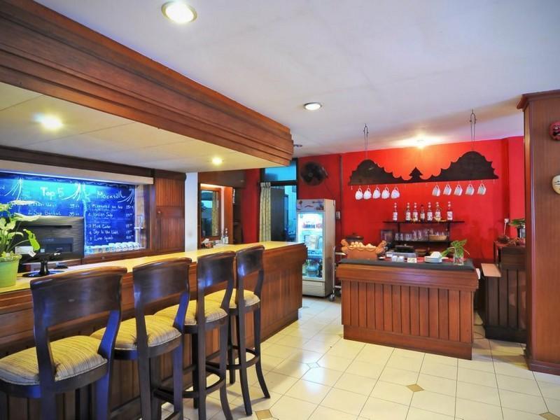 Hotel Cirebon Plaza Сиребон Екстериор снимка